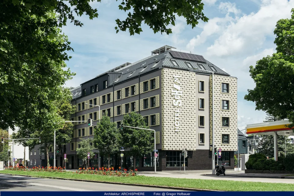 HOTEL SCHANI - UNO City, Bild 1